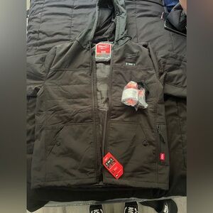Milwaukee M 12 heated jacket with hood